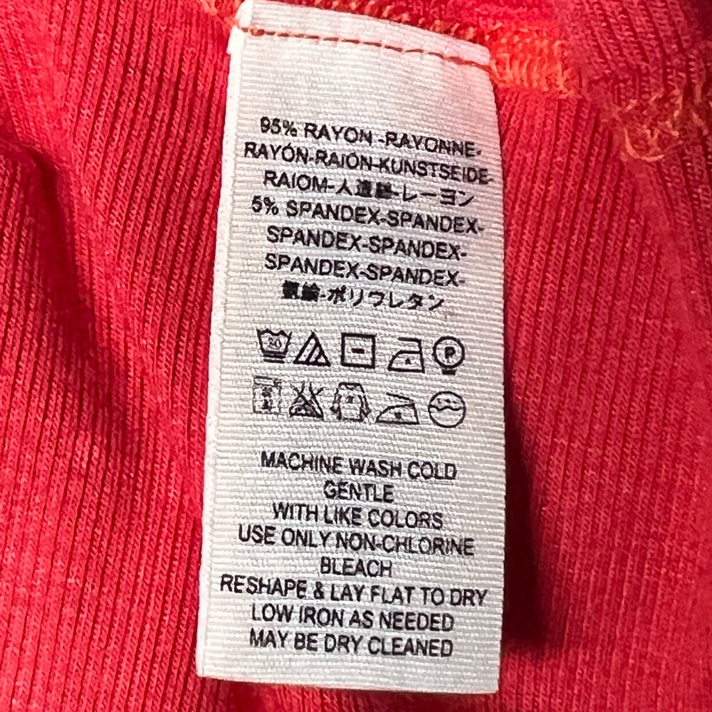 NWOT Free People We The Free Red Slouchy Dolman Sleeve Turtleneck Sweater Sz S - Picture 8 of 8